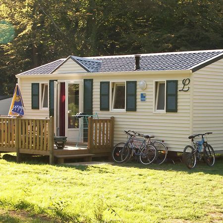 Camping Les Garennes 랑두플리에르 외부 사진